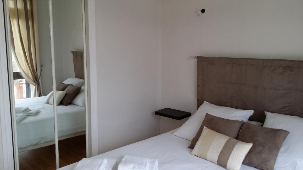 Appartement Le Saint Michel - Les Balcons De La Cite การ์กาซอน ภายนอก รูปภาพ